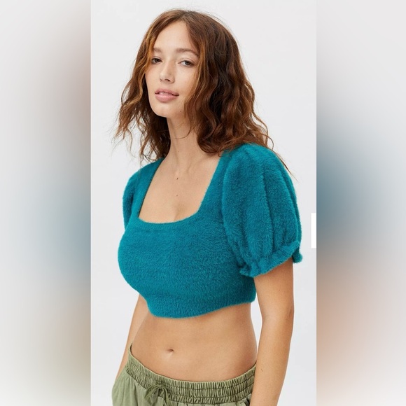 Urban Outfitters -Nadia Cropped Short Sleeve Sweater   Women’s  Size M - Picture 4 of 7